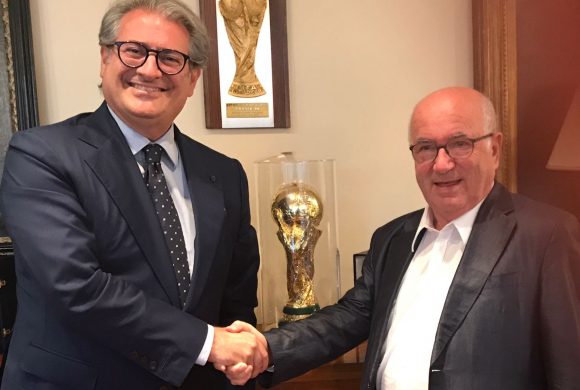 Incontro Ferrarese Tavecchio per valorizzazione stadi italiani Incontro Ferrarese Tavecchio per valorizzazione stadi italiani