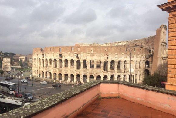 Avviata la vendita a Roma di un edificio cielo terra al Colosseo